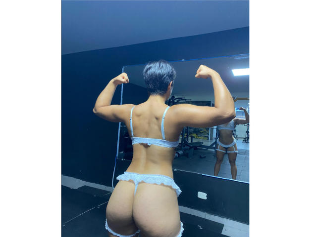 PamelaRous - Sexe cam en vivo - 25318497