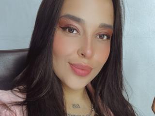 CarolaineHotX - Live porn &amp; sex cam - 25327765