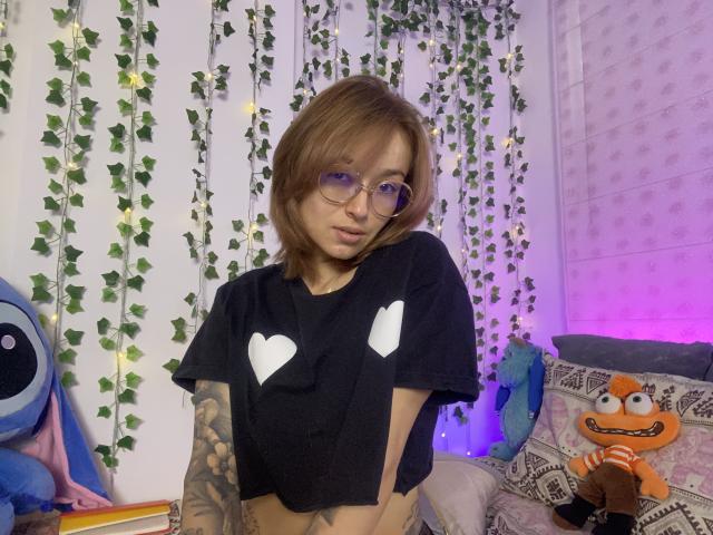 SarahRousen - Live porn &amp; sex cam - 25328557