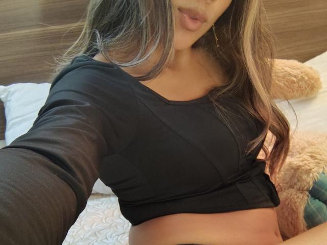 EimyRousse - Live porn &amp; sex cam - 25328613