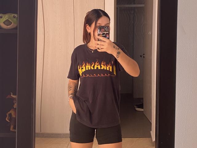 SophiaMarx - Live porn &amp; sex cam - 25329905