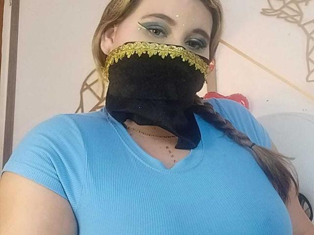 SalmaAzaman - Live porn &amp; sex cam - 25330037