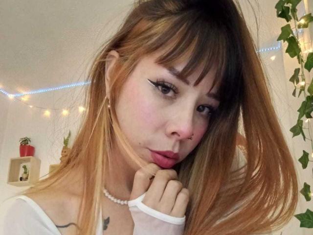 AriiannaHot - Live sex cam - 25330145