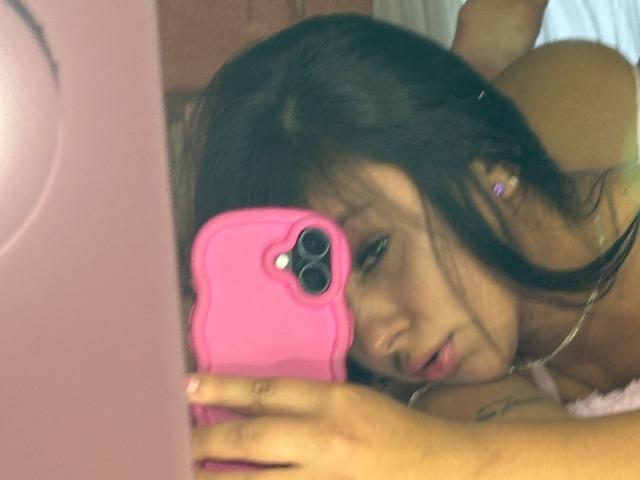 AlessiaFerry - Live porn &amp; sex cam - 25331209