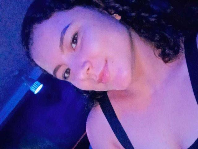 HeidyParadise - Sexe cam en vivo - 25331277