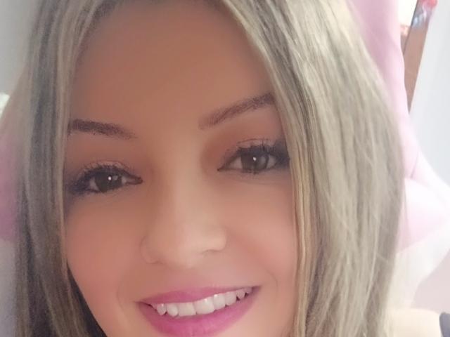 NatalyHami - Live porn &amp; sex cam - 25332309