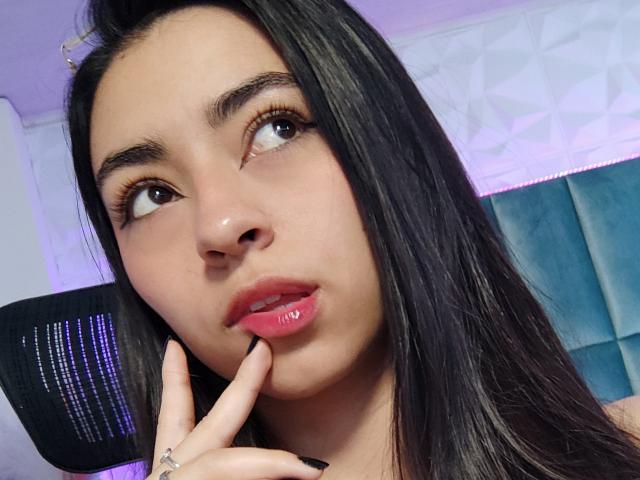 CanelleGarces - ライブポルノ&amp;セックスカム - 25337313