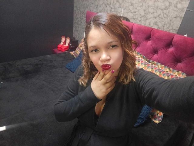 BiancaMorettii - Live porn &amp; sex cam - 25338961