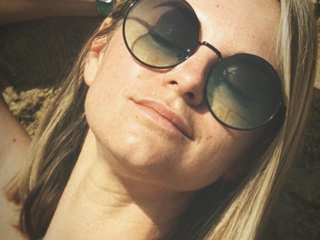 BelleLisaG - Live sex cam - 25339245