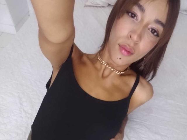 LiaClarksonn - פורנו בשידור חי ומצלמת סקס - 25339749