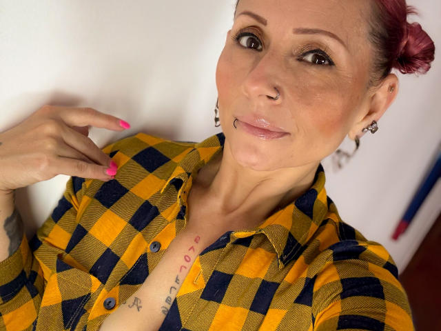 GiselleDunn - Camera khiêu dâm &amp; quyến rũ trực tiếp - 25341069