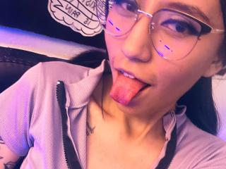 EviieGothel - Live porn &amp; sex cam - 25343729
