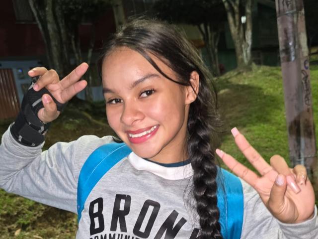 NoaStewart - Live sexe cam - 25347897