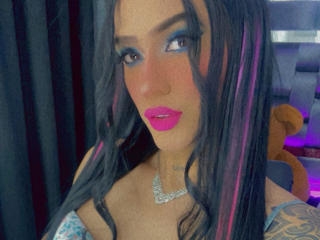 CrystalEvainss - Live porn &amp; sex cam - 25349217