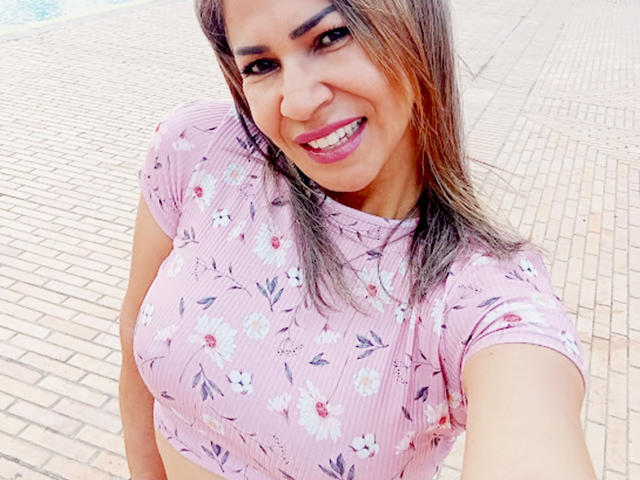 BrigiteWalsh - Live porn &amp; sex cam - 25349385