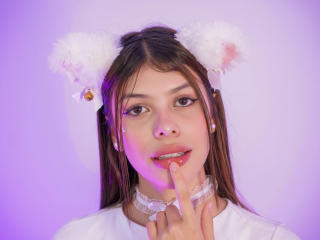KeityPears - Live Sex Cam - 25350649