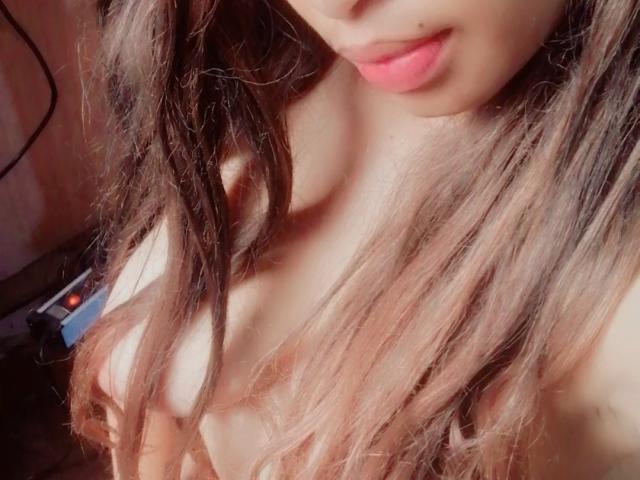 AshleyJoh - Camera khiêu dâm &amp; quyến rũ trực tiếp - 25351417