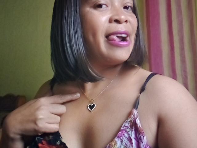 Rahel69 - Live porn &amp; sex cam - 25352701