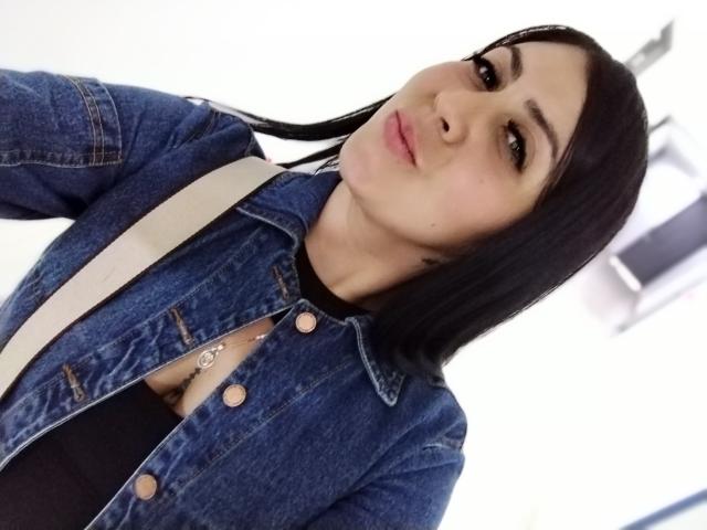 PamelaJonness - Live porn &amp; sex cam - 25353857