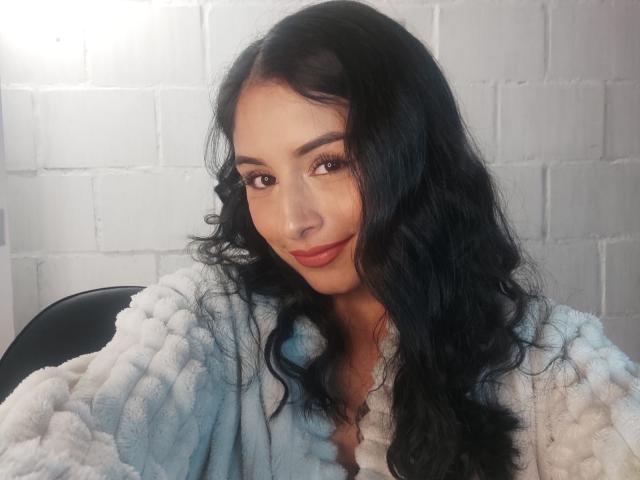 EmilyVv - Live sex cam - 25355521