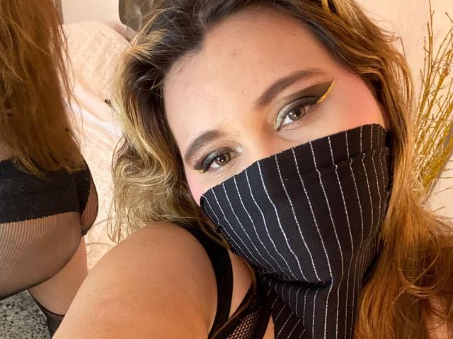 SalmaAzaman - сексуальная веб-камера в реальном времени - 25355785