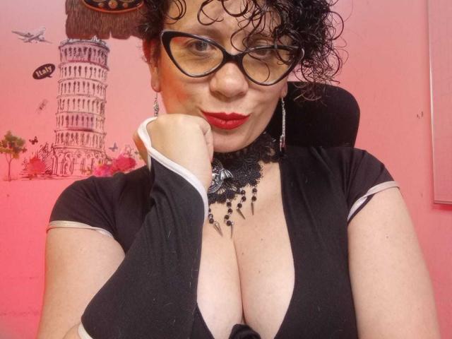 DaneshkaNaughty - Live porn &amp; sex cam - 25356397