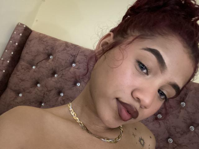 KathaleyaToms - Live sex cam - 25357961