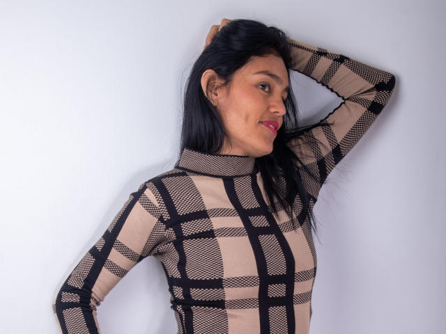 ElizabethManson - ライブポルノ&amp;セックスカム - 25364397