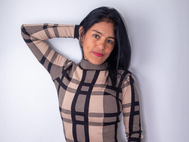 ElizabethManson - פורנו בשידור חי ומצלמת סקס - 25364417