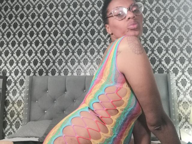 MatildaLujan - Sexe cam en vivo - 25371669