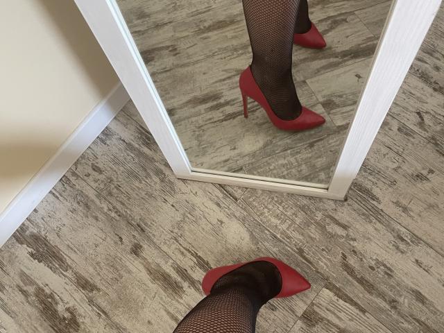 Madrinia - Live sex cam - 25372877