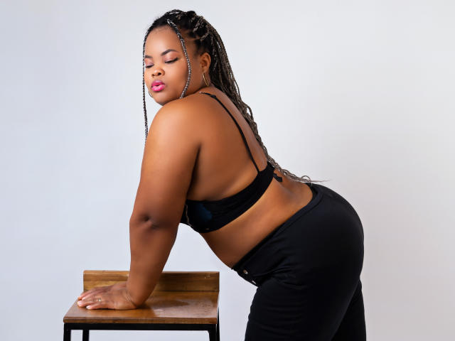 AndreinaTapias - Sexe cam en vivo - 25377617