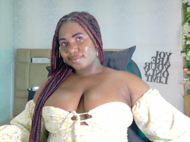 Dilay - Live porn &amp; sex cam - 25381917