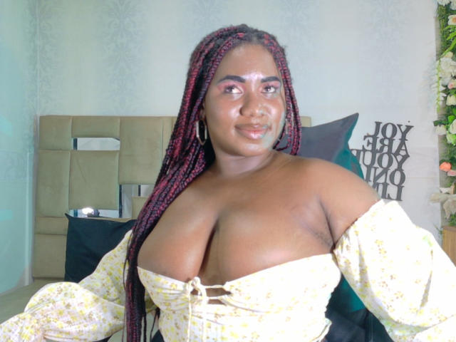 Dilay - Live porn &amp; sex cam - 25381937