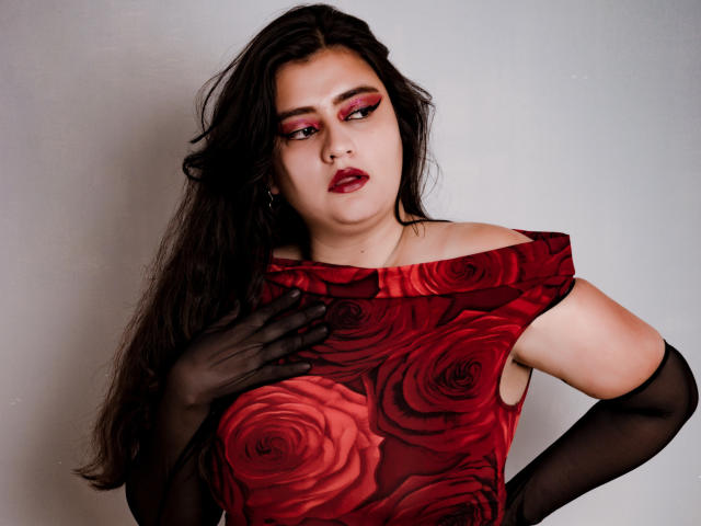 ZoeThoms - Live porno og sexkamera - 25383085