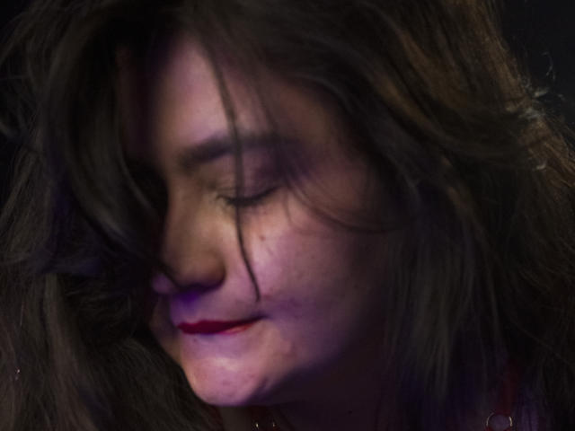 ZoeThoms - Camera khiêu dâm &amp; quyến rũ trực tiếp - 25384021