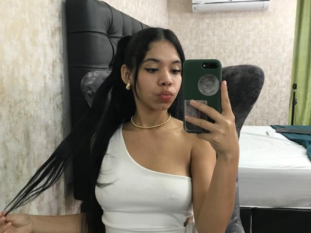 EmaGarces - Sexe cam en vivo - 25385205