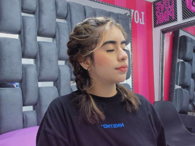 OlivaStellas - 라이브 포르노 &amp; 섹스 캠 - 25385253