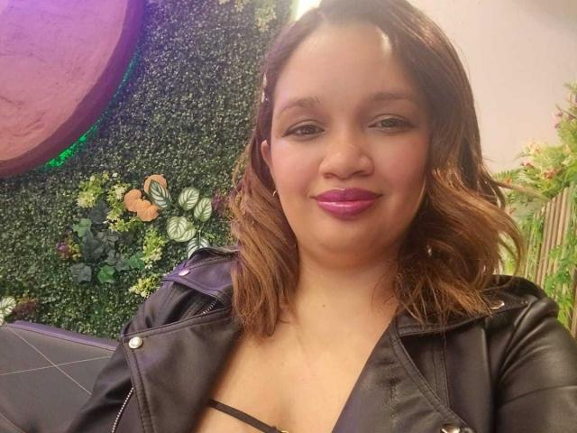 BiancaMorettii - Live porn &amp; sex cam - 25395501