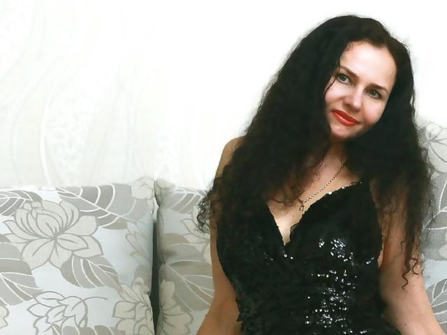 MiroslavaHappi - Camera khiêu dâm &amp; quyến rũ trực tiếp - 25395553