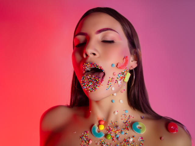 EmelyAvery69 - Live sex cam - 25397577