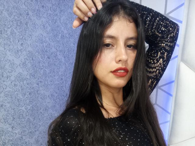 MadissonFontaine - Live Sex Cam - 25400101