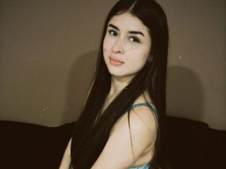 EmiliClarke - сексуальная веб-камера в реальном времени - 25400825