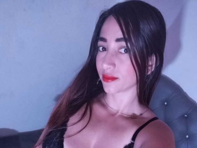 TamiDesire - Live sex cam - 25409485