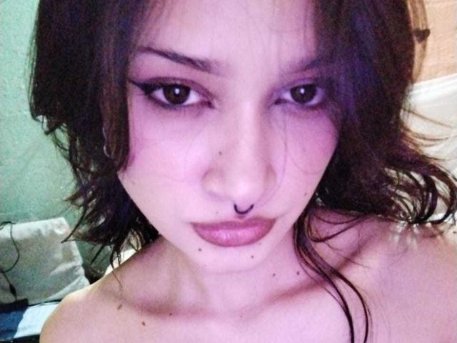 CandyyClair - Live porn &amp; sex cam - 25409953