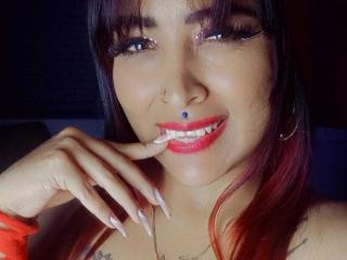 Sarah69Hot - Live porn &amp; sex cam - 25413145