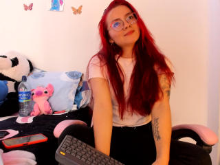 EimmyHoskX's Model Profile