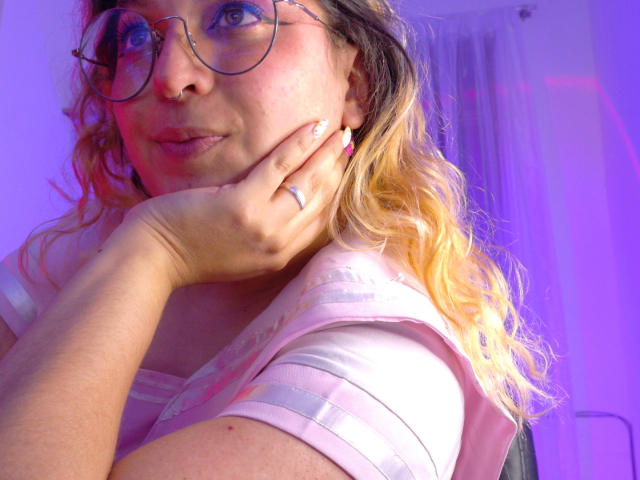 AmaliaRosse - Live porn &amp; sex cam - 25426137