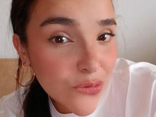AnneEvanss's Model Profile