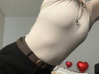 KishaNaught's Model Profile